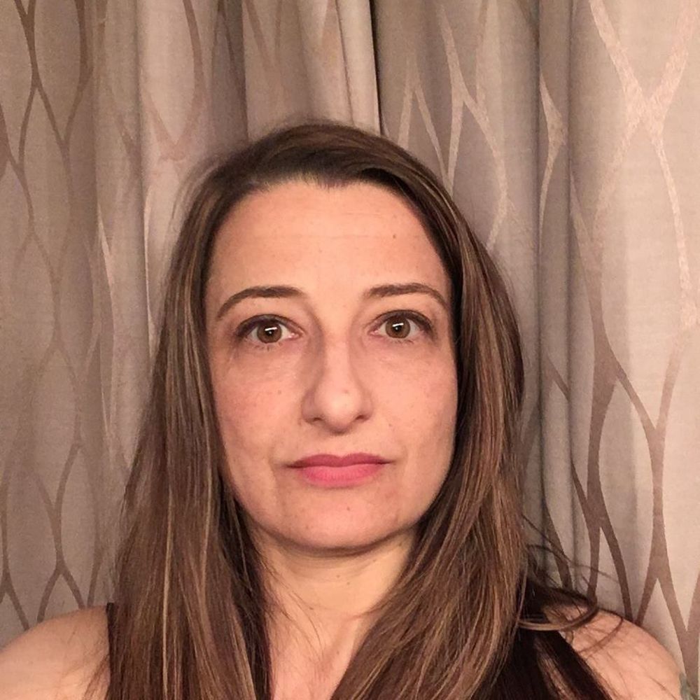 Meet your Posher, Elissa